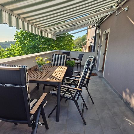 Apartment Bellavista Grožnjan Esterno foto